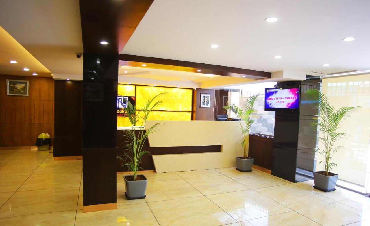 The Lounge Business Hotel Bangalore Exterior foto